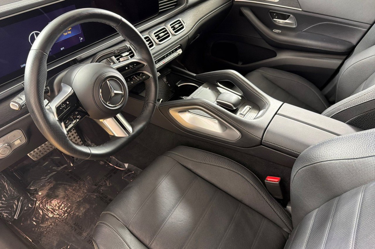 Certified Used 2024 MANUFAKTUR Alpine Grey Mercedes-Benz GLS 450 image 9