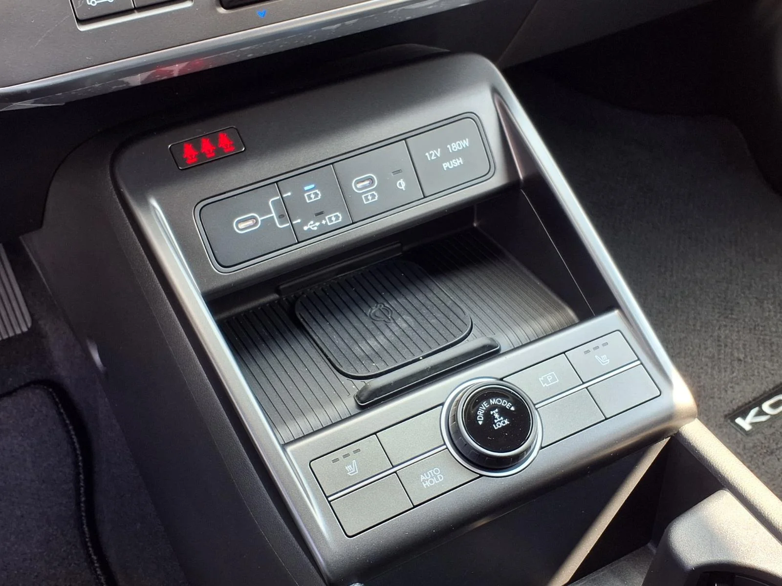New 2026 Cyber Gray Metallic Hyundai SEL Premium image 5