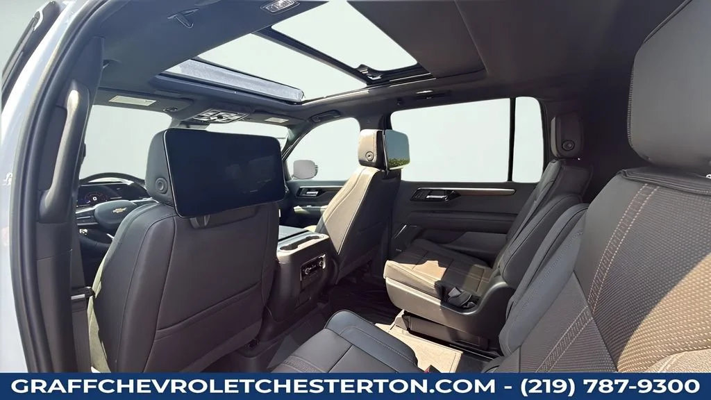 New 2026 Polar White Tricoat Chevrolet High Country image 38
