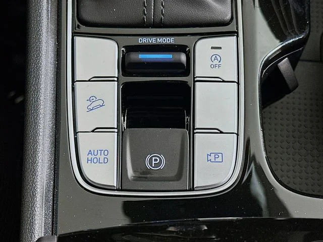 New 2026 Hyundai TUCSON SEL