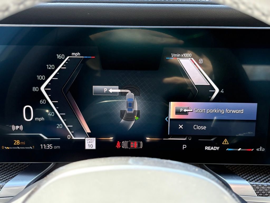 2025 BMW 7 Series 760i - Photo 22