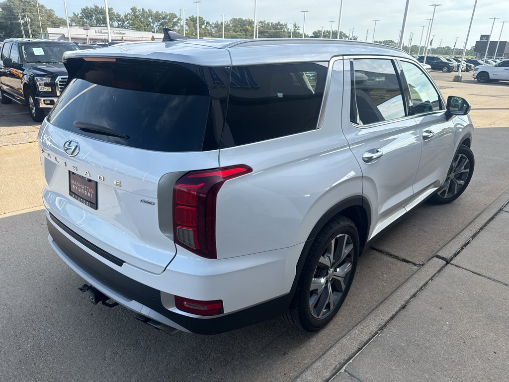 Used 2021 Hyper White Hyundai SEL image 6