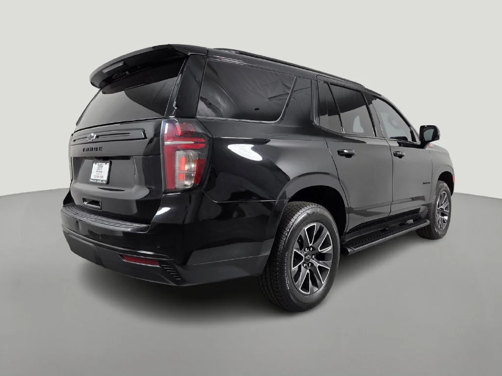 Used 2024 Black Chevrolet Z71 image 4