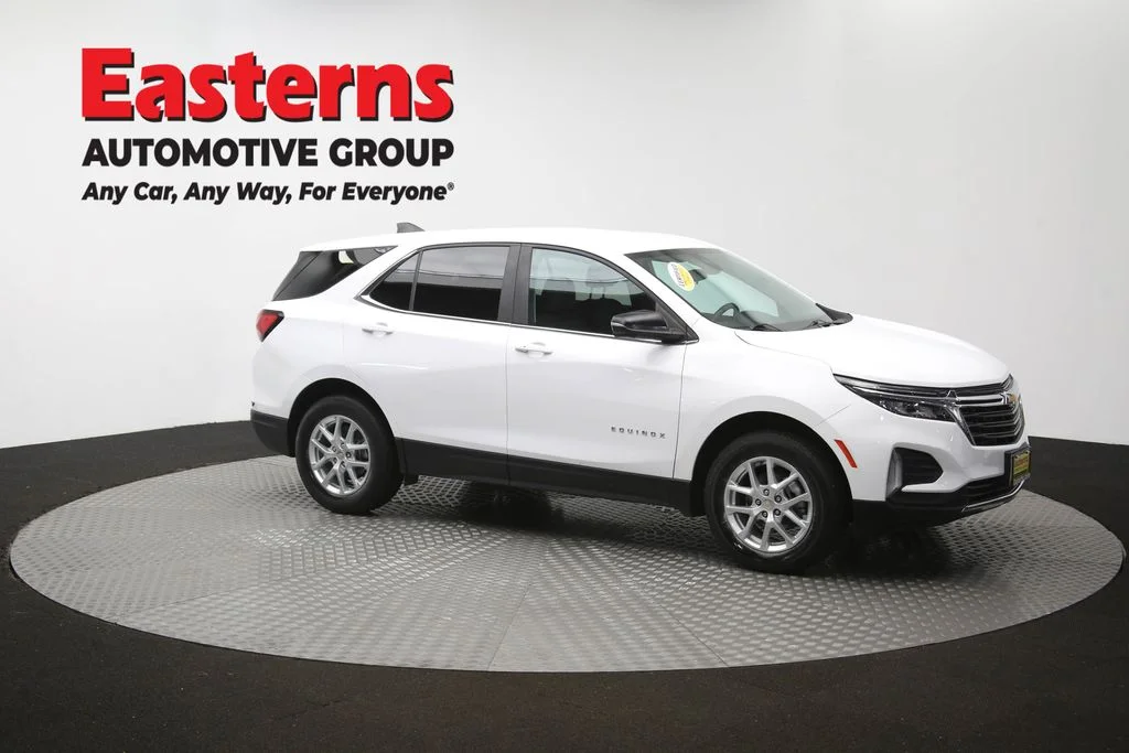 Used 2022 White Chevrolet LT image 47