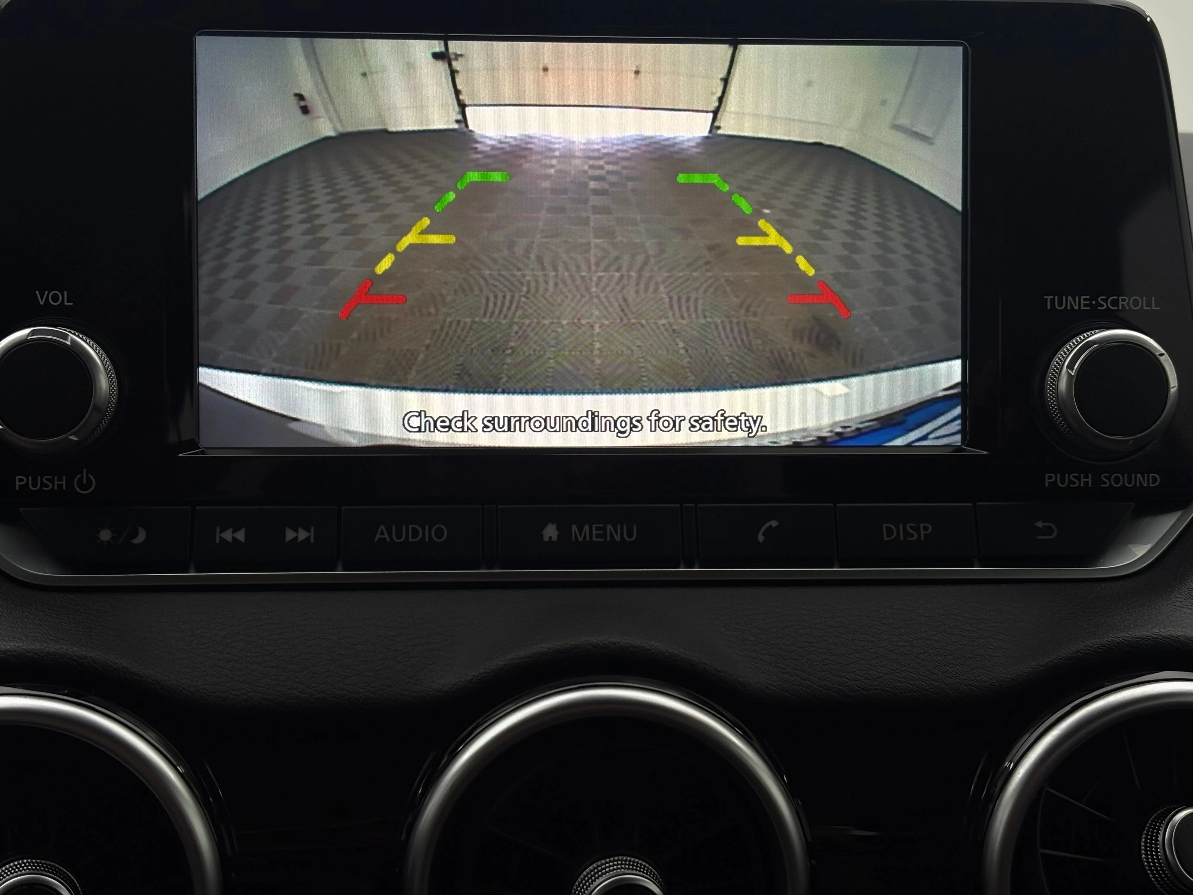 Used 2023 Silver Nissan S image 4