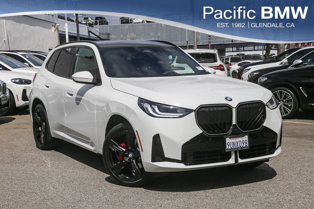 2026 BMW X3 30 XDRIVE's photo