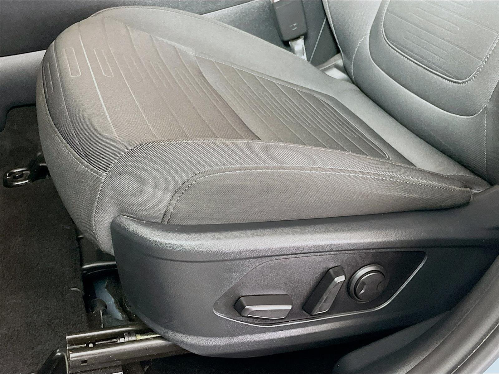 Used 2022 Blue Stone Hyundai SEL image 22