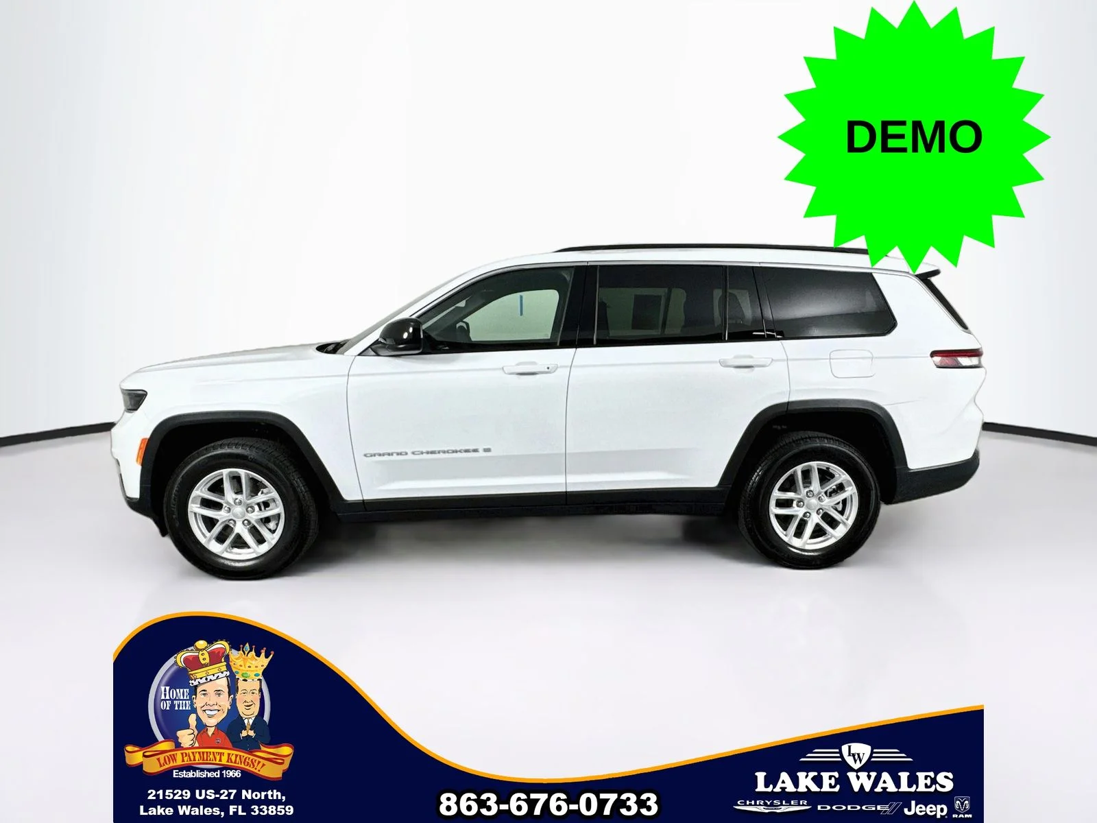 New 2026 Bright White Clearcoat Jeep Laredo image 4