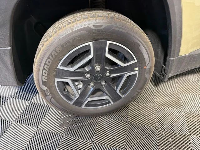 New 2026  Jeep Laredo image 7