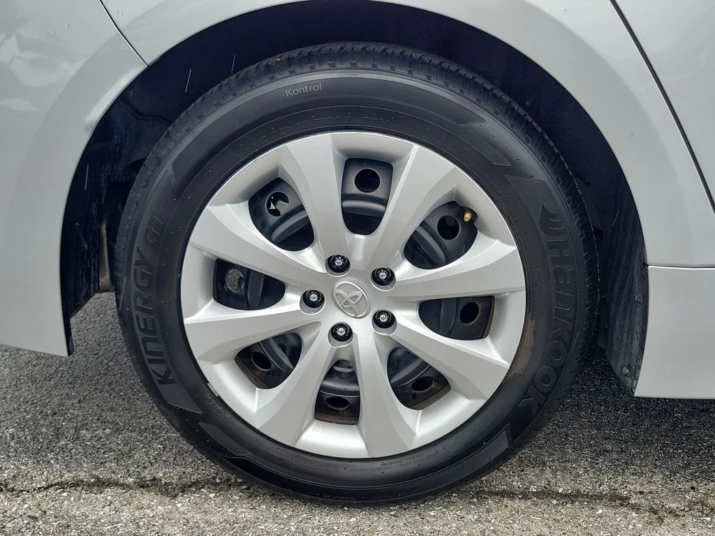 Used 2025 Silver Toyota LE image 8