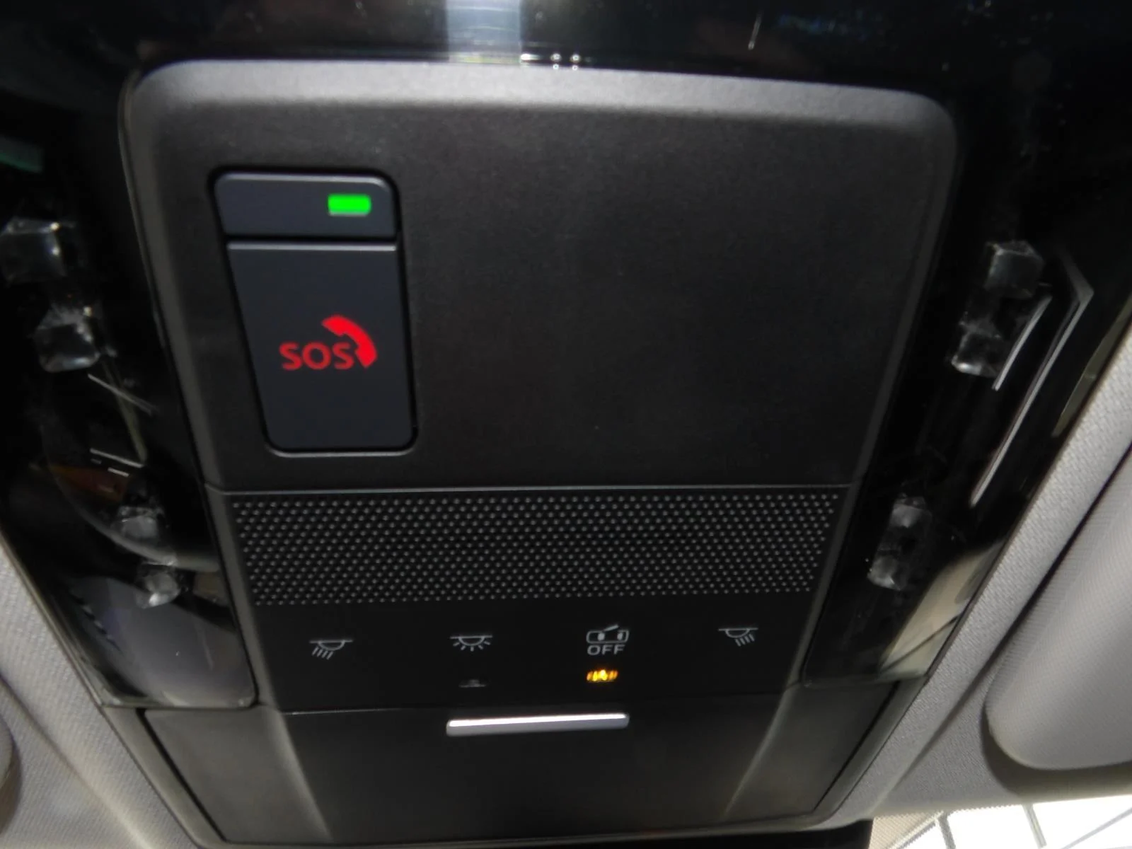 New 2026 Graphite Gray Mitsubishi SE image 25