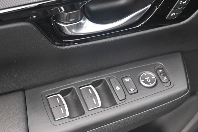 Used 2024  Honda EX-L image 12