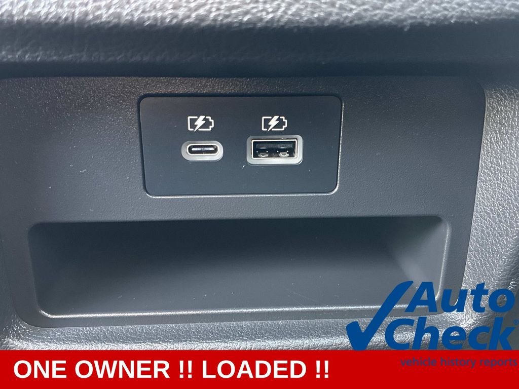 Used 2022 Gray INFINITI LUXE image 18