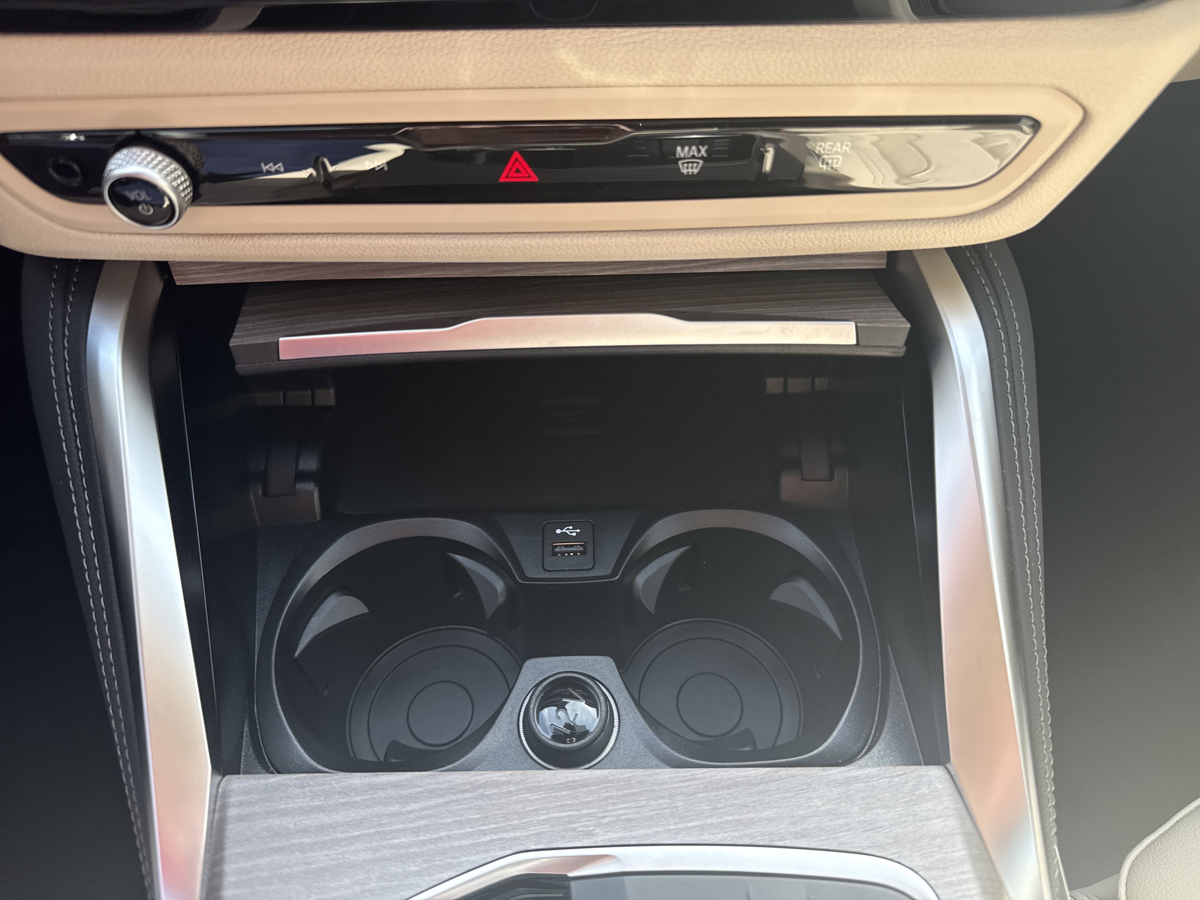 New 2026 MINERAL WHITE BMW M440i xDrive image 16