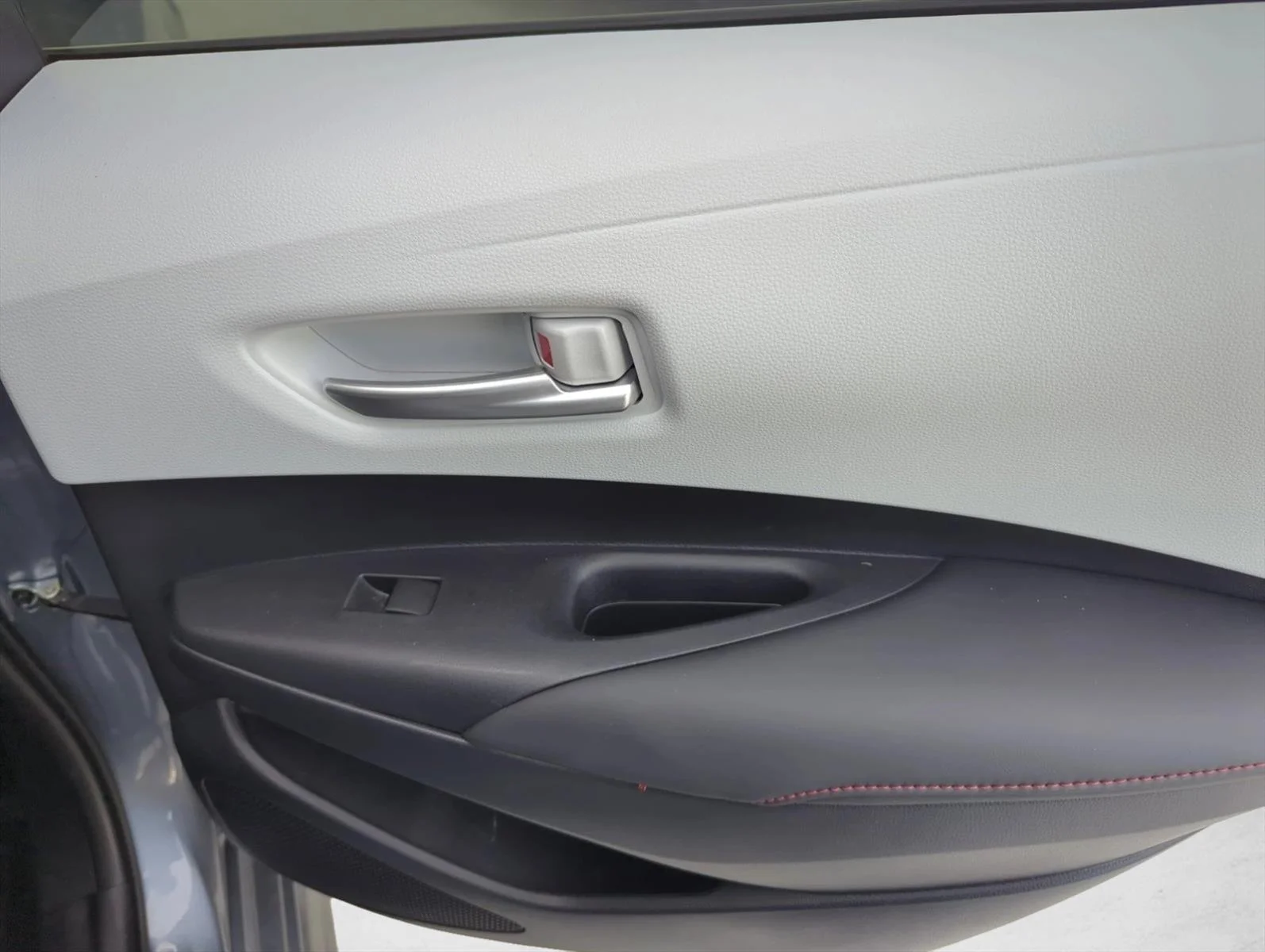 Used 2024 Celestite Toyota SE image 23