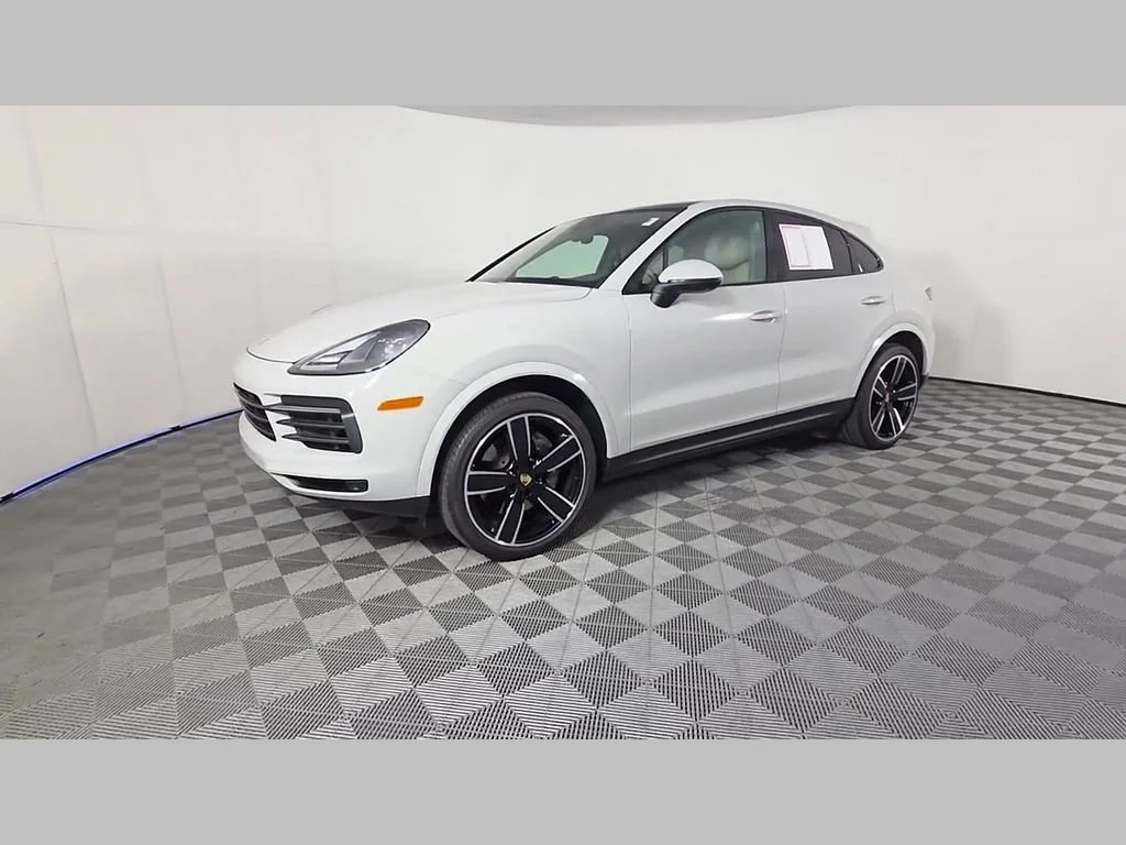Used 2023 Chalk Porsche Platinum Edition image 46