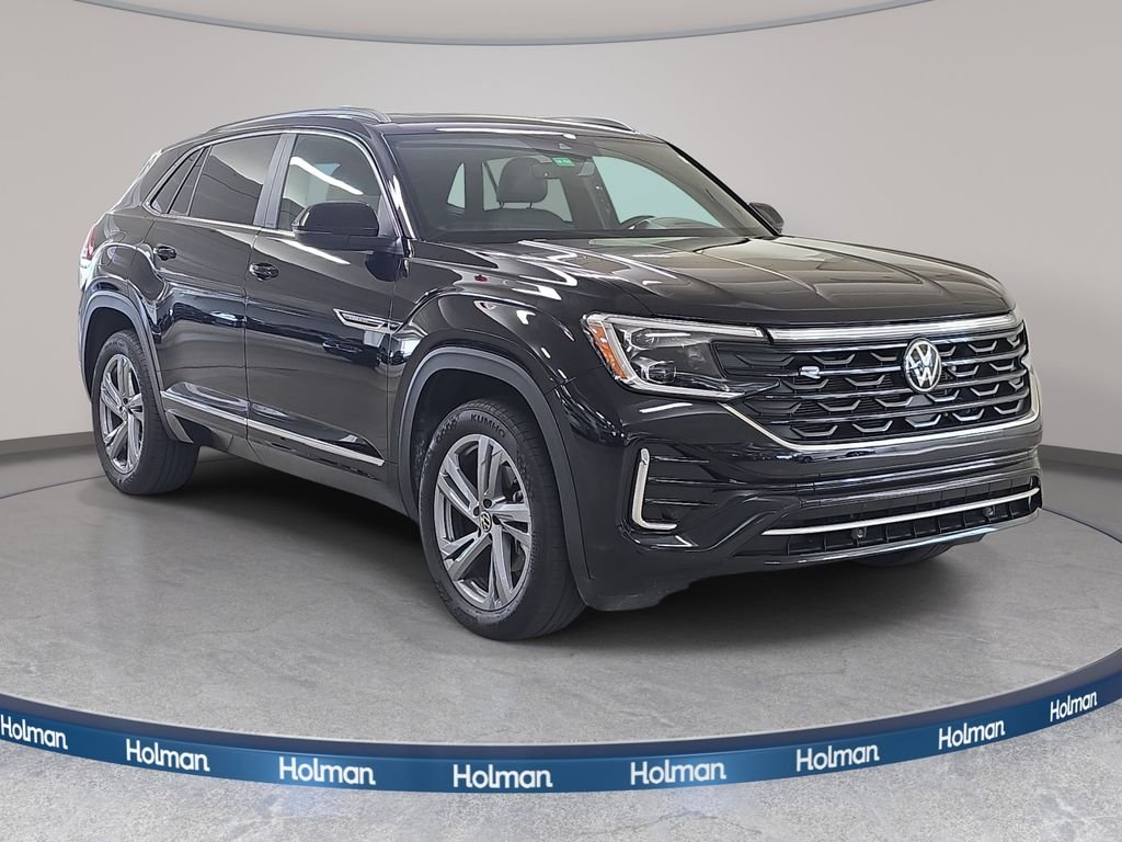 Used 2024  Volkswagen 2.0T SEL R-Line image 4