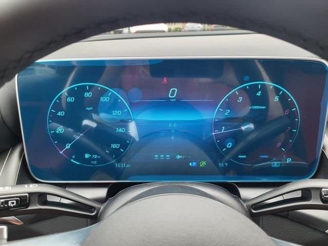 Used 2026 Gray Mercedes-Benz GLC 300 image 27
