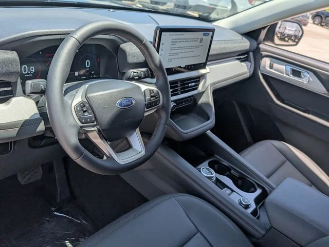 New 2026 Agate Black Metallic Ford Active image 6