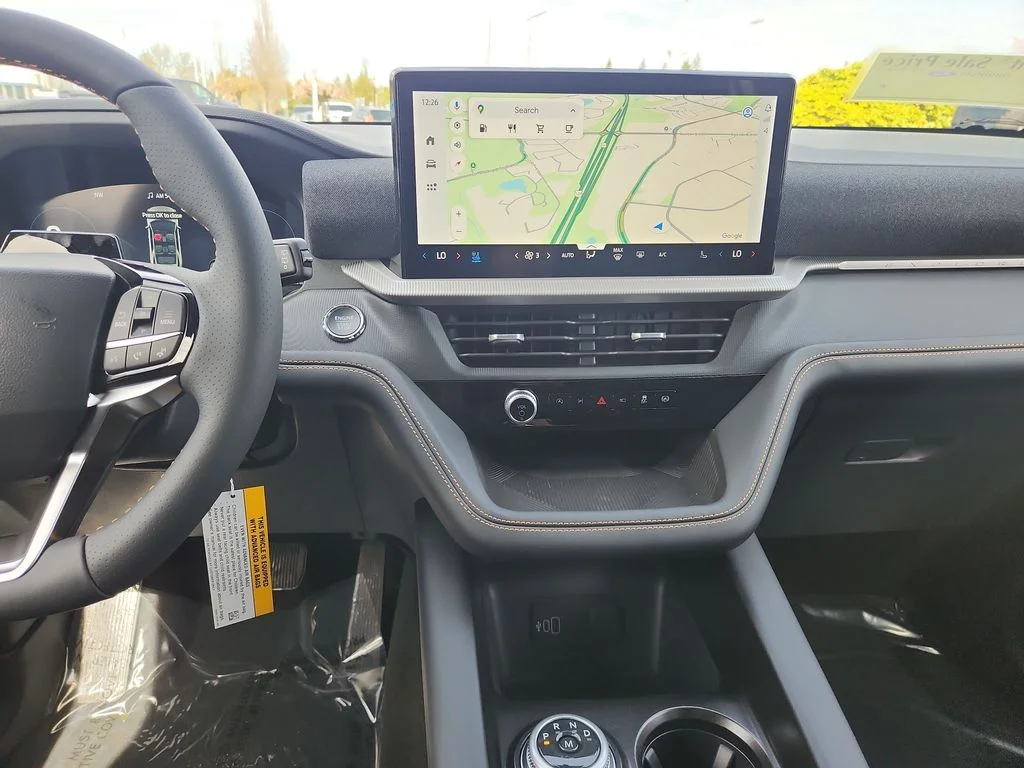 New 2026 White Ford Tremor image 24