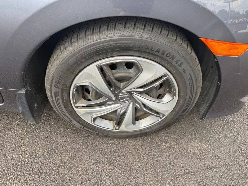 Used 2020  Honda LX image 17