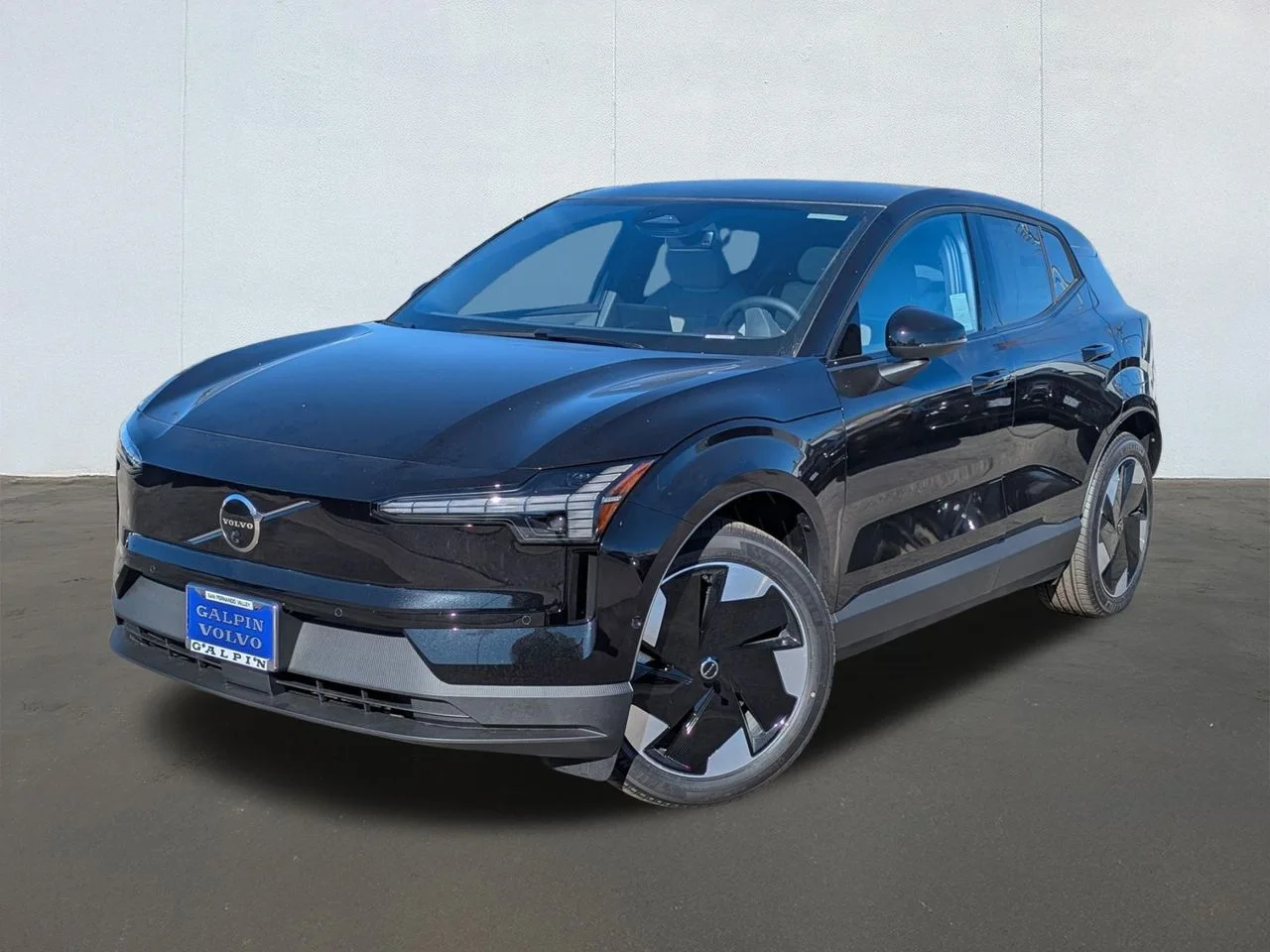 2026 Volvo EX30 Twin Motor Performance Ultra's photo