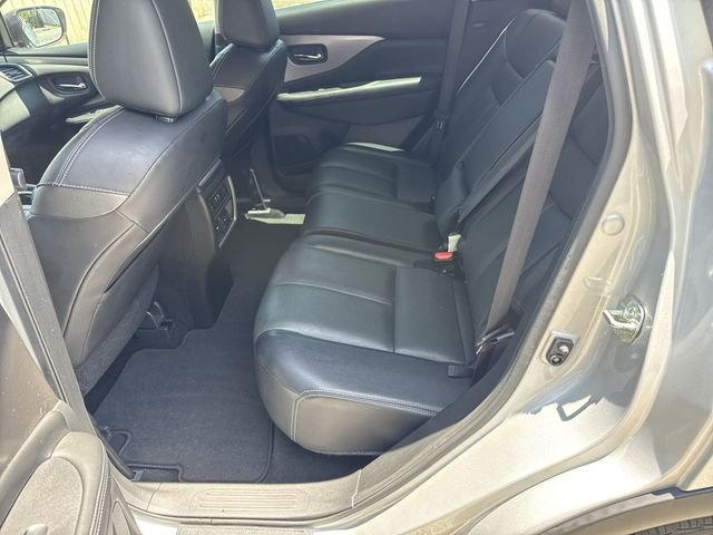 Used 2021 Silver Nissan SL image 15