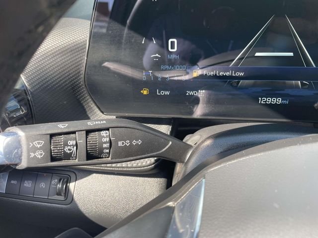 Used 2026 Lakeshore Blue Metallic Chevrolet LT image 41