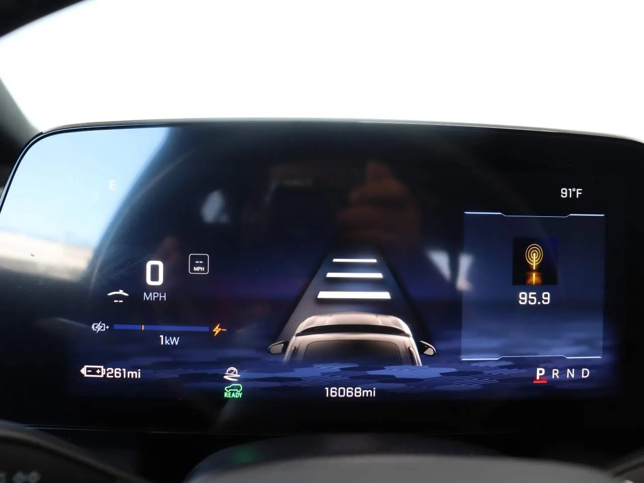 2024 Chevrolet Equinox EV LT - Photo 9