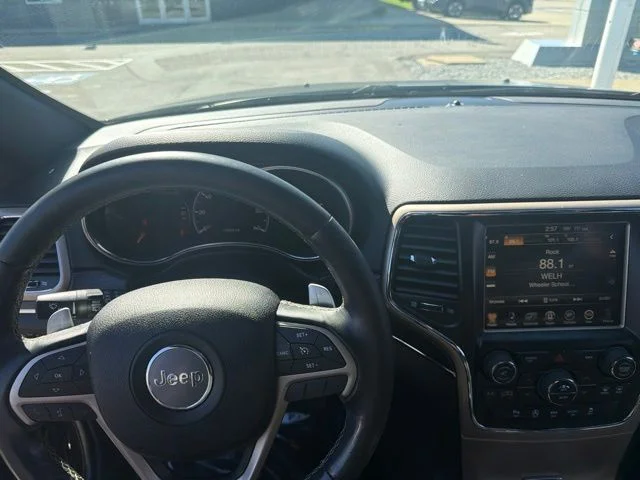 Used 2016 Black Jeep Limited image 11