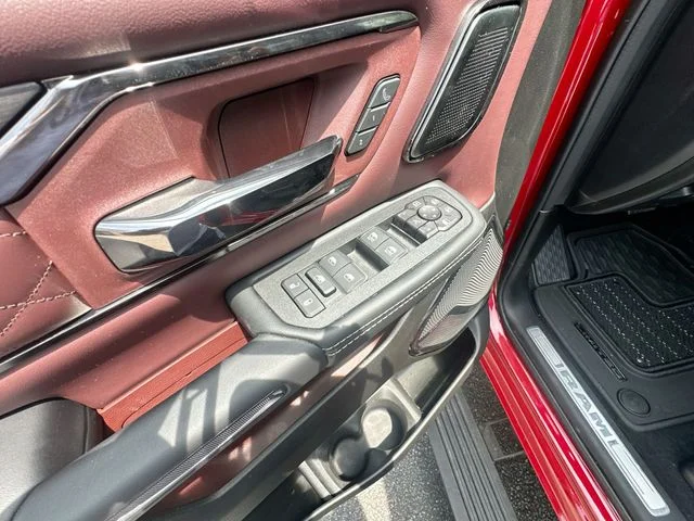 New 2026 Molten Red Pearl-Coat Exterior Paint RAM Limited image 16