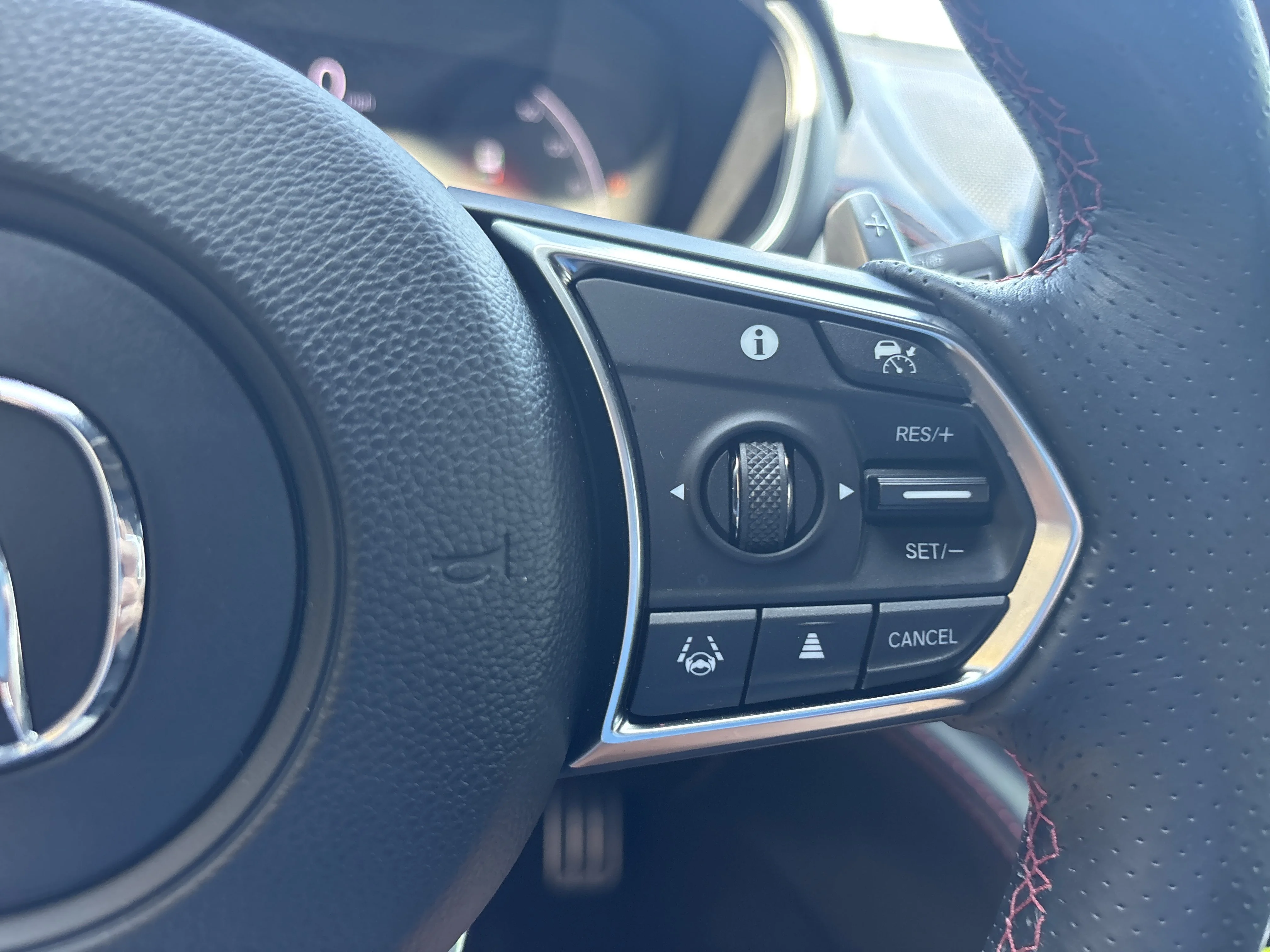 Used 2025 Liquid Carbon Metallic Acura w/A-Spec Package image 32