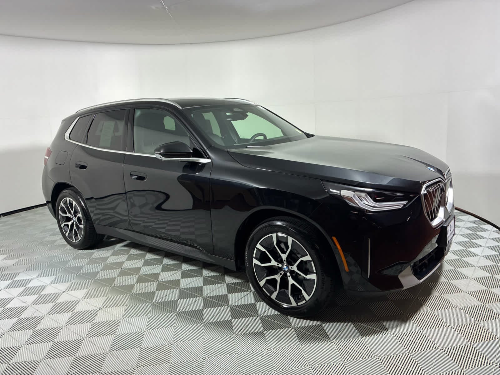Used 2026 Black Sapphire Metallic BMW 30 xDrive image 5