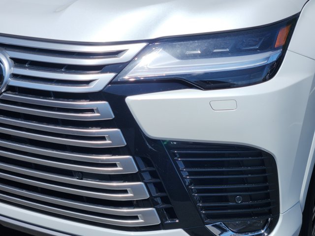 New 2026 Eminent White Pearl Lexus LUXURY image 13