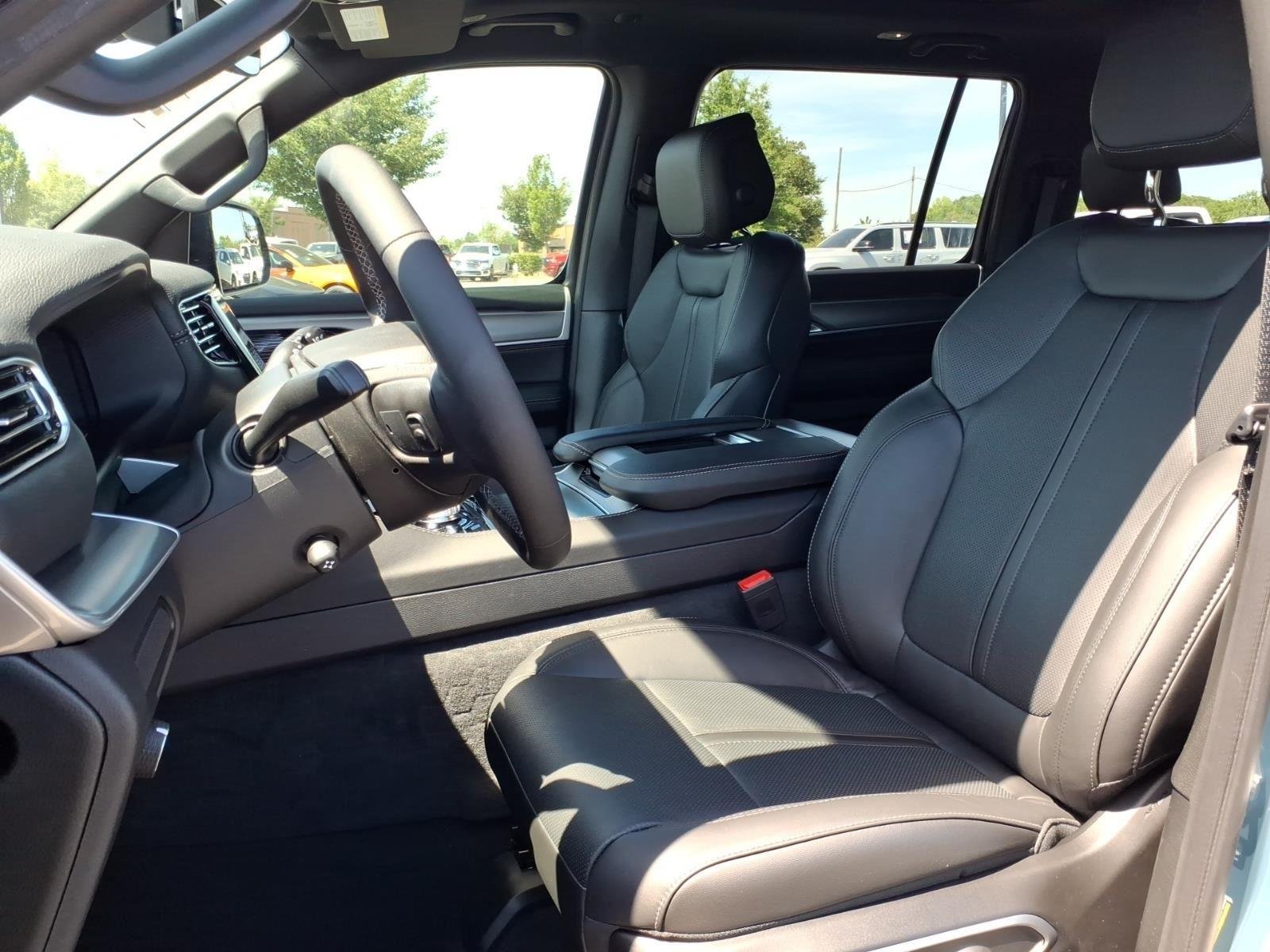 New 2026 Steel Blue Exterior Paint Jeep Upland image 19