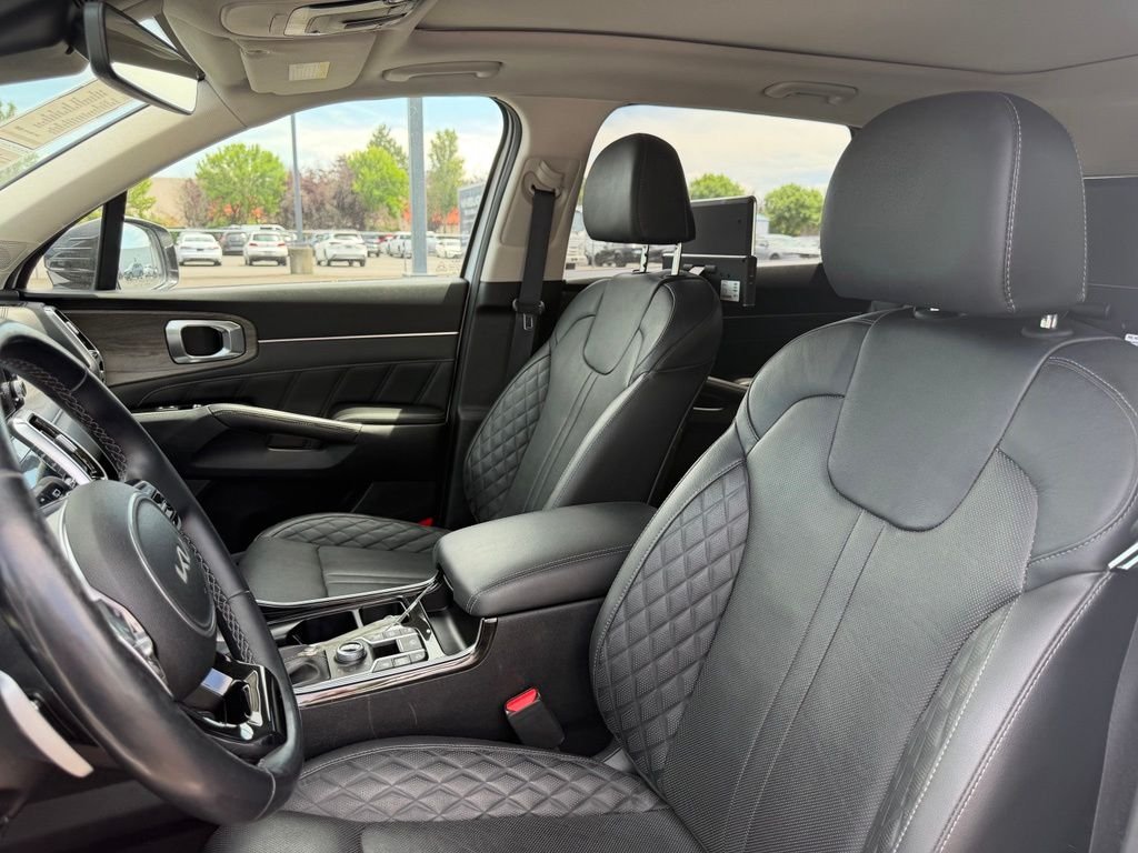 Used 2022 Glacial White Pearl Kia X-Line SX Prestige image 15