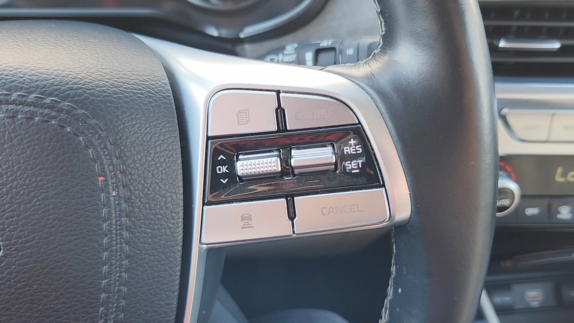 Certified Used 2022 Gravity Gray Kia EX image 14