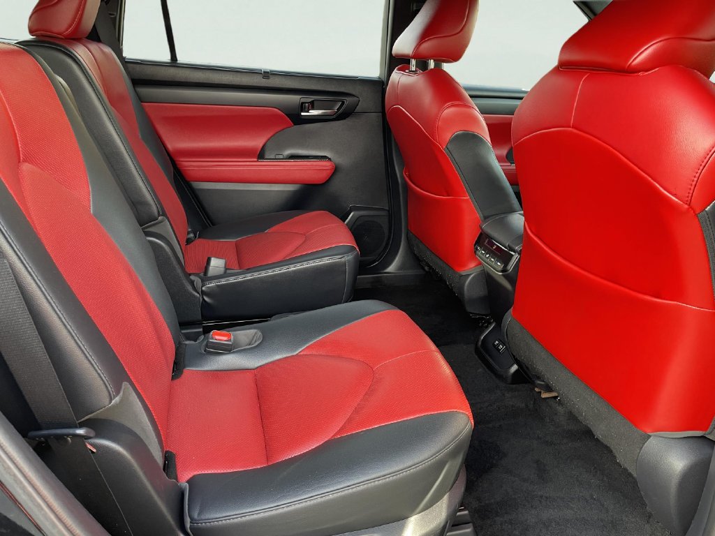 Used 2021 Midnight Black Metallic Toyota XSE image 12