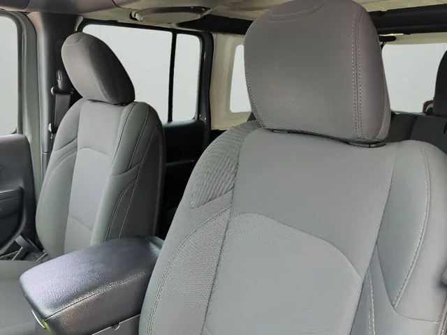 Used 2022 Gray Jeep Unlimited Sport S image 12