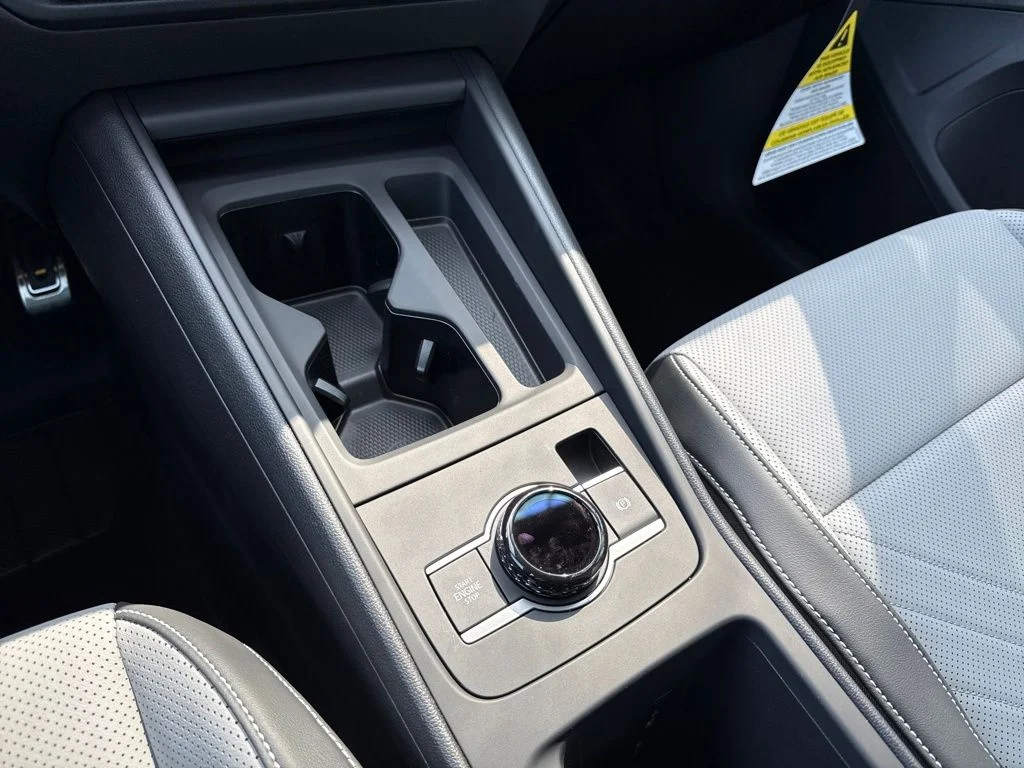 New 2026 Platinum Gray Metallic Volkswagen SE R-Line Black image 18