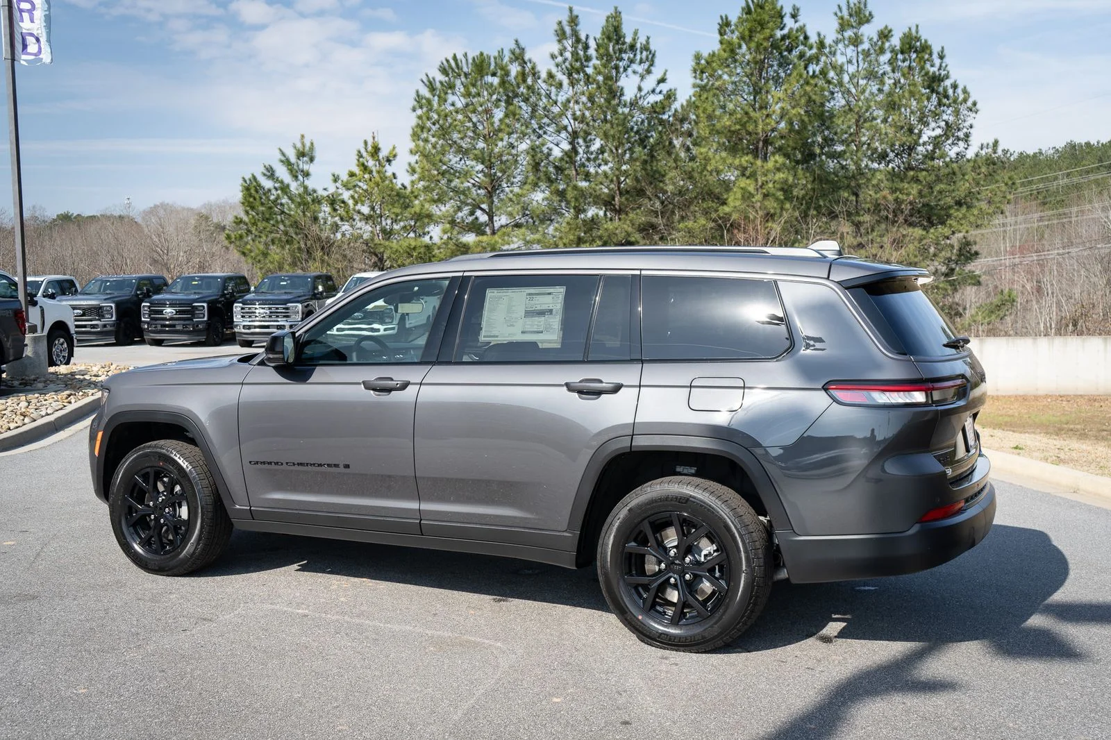 New 2026 Gray Jeep Altitude image 7