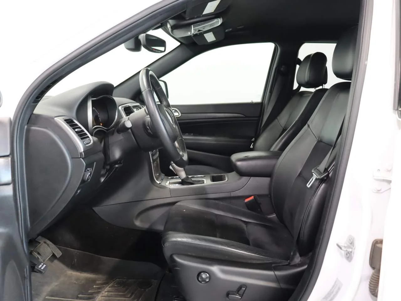2018 Jeep Grand Cherokee Altitude - Photo 9