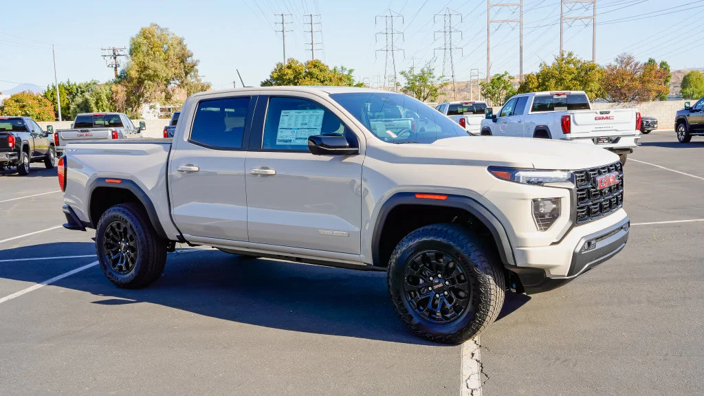 2026 GMC Canyon Elevation - Photo 6