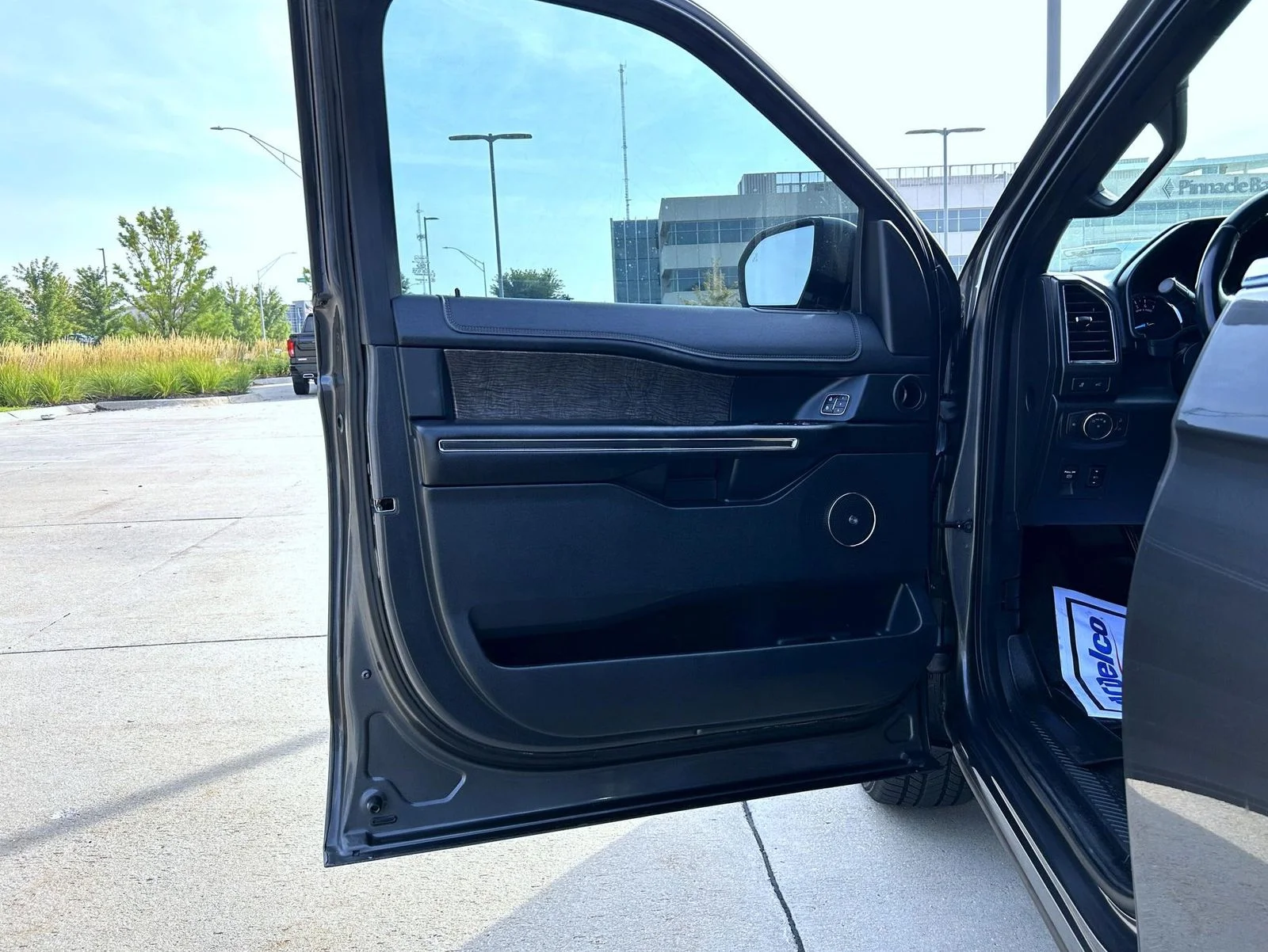 Used 2019 Gray Ford Limited image 9