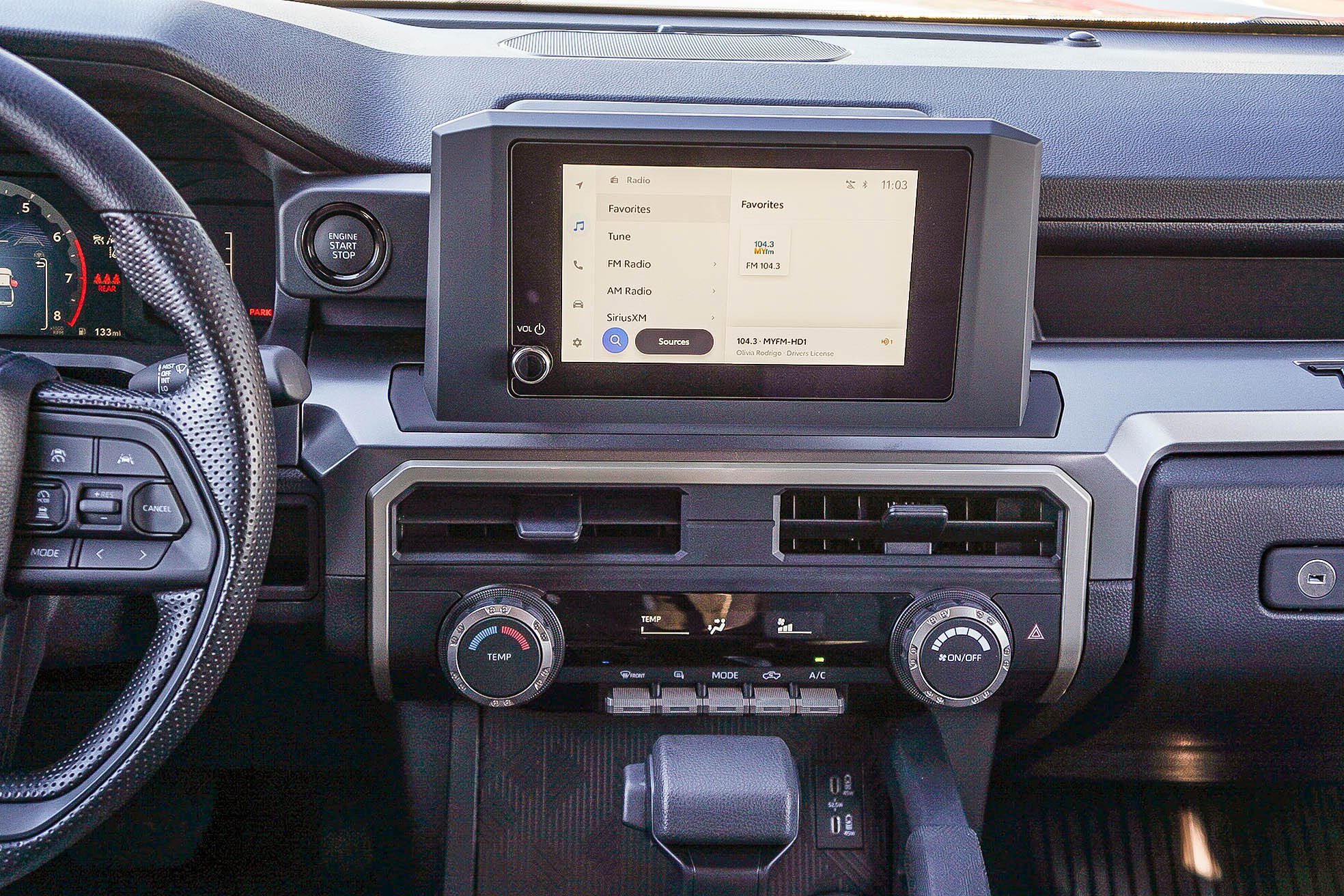 2026 Toyota Tacoma SR5 - Photo 16
