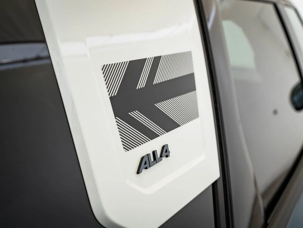 2026 MINI Countryman S - Photo 18