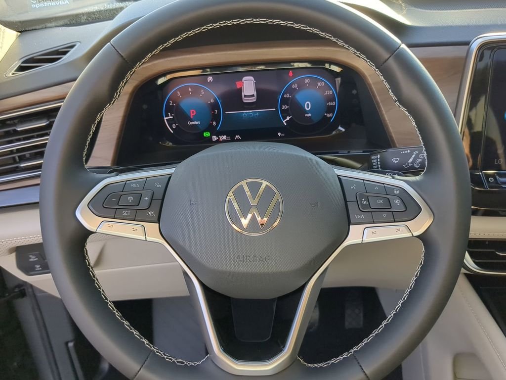 New 2026 Gray Volkswagen 2.0T SE w/Technology image 31