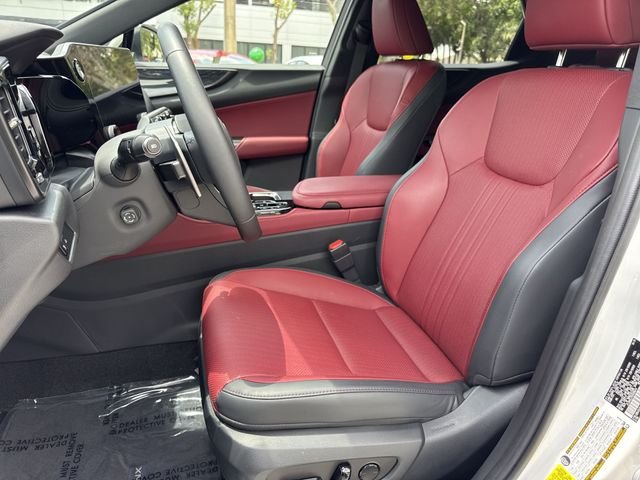2025 Lexus NX Hybrid 350h - Photo 11
