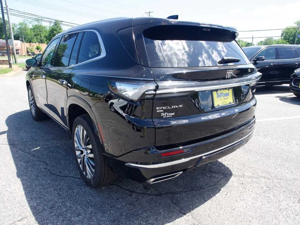 2026 Buick Enclave Avenir - Photo 8
