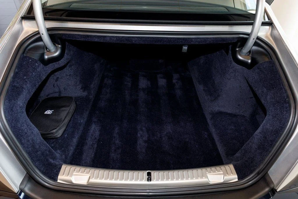 Used 2021 Midnight Sapphire Rolls-Royce  image 41